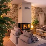 别墅 Le Secret Des Remparts - Jacuzzi- Vue Cite - Free Parking - Climatisation