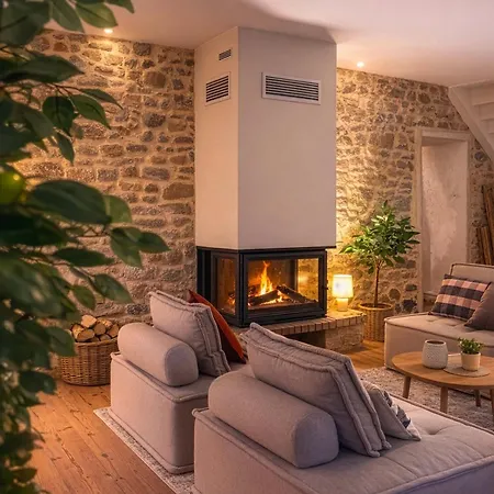 Villa Le Secret Des Remparts - Jacuzzi- Vue Cite - Free Parking - Climatisation