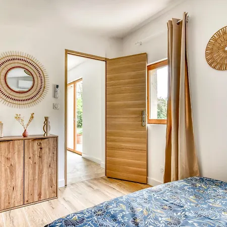Villa Le Secret Des Remparts - Jacuzzi- Vue Cite - Free Parking - Climatisation